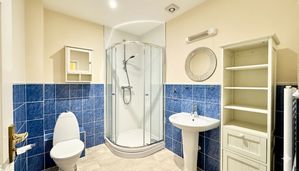 Photo 21- click for photo gallery